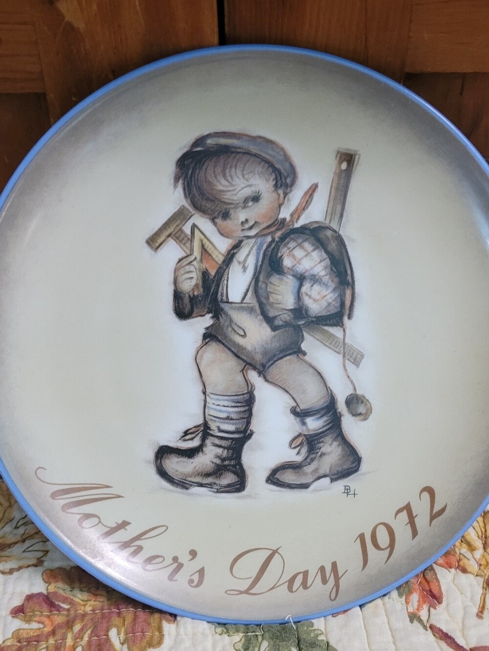 Vintage 1972 Hummel Mother's Day "Playing Hooky"